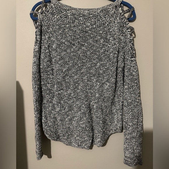 Express sweater - Picture 2 of 3